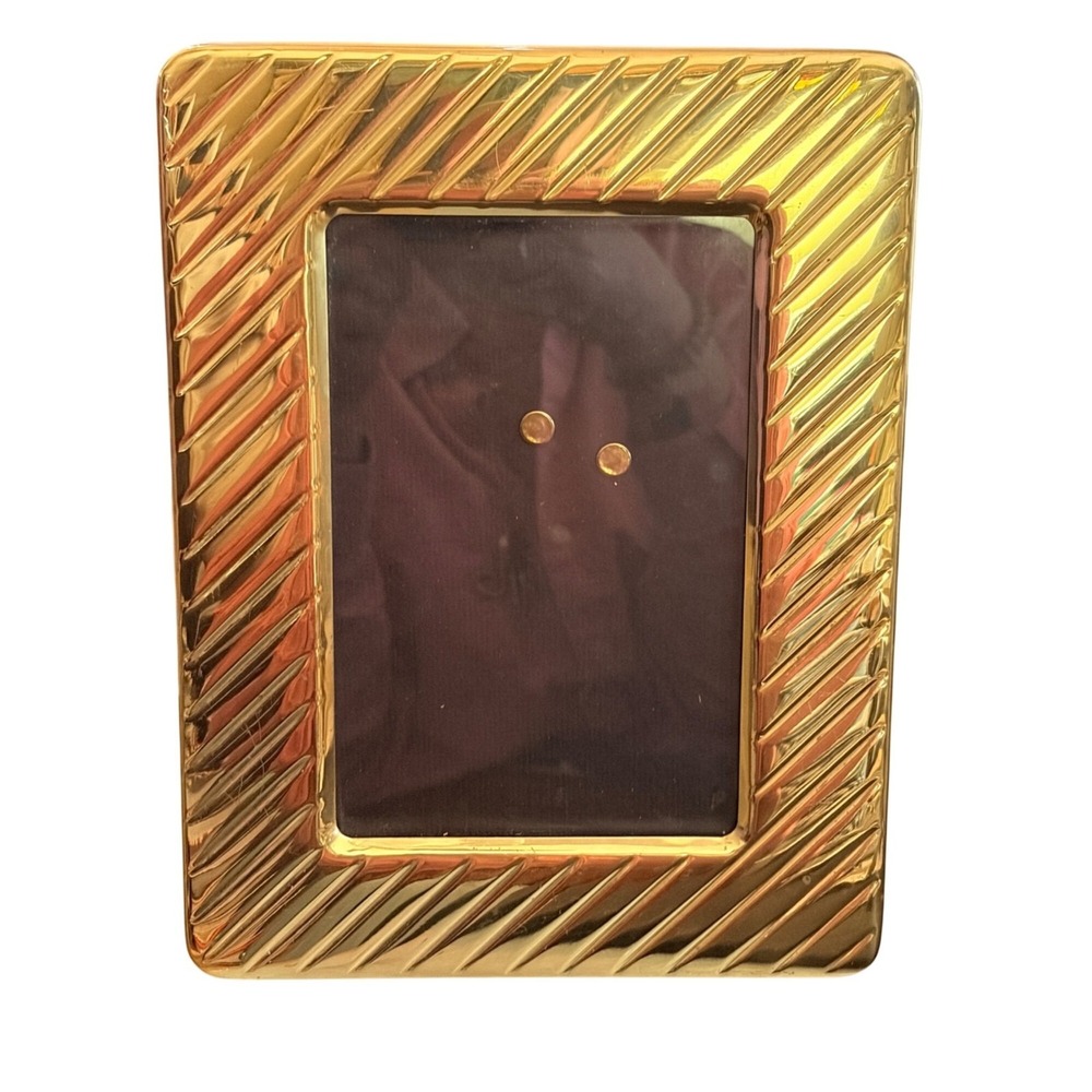 VTG Brass Plated Picture Frame 9x7 Photo 5x7 Reflective Mid Century Regency